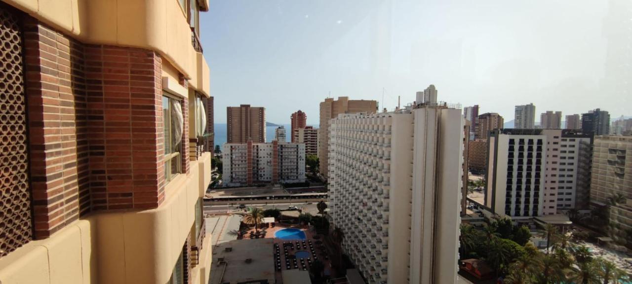 Precioso Apartamento Con Piscina Y Vistas Al Mar Mediterraneo. ベニドルム エクステリア 写真