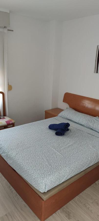 Precioso Apartamento Con Piscina Y Vistas Al Mar Mediterraneo. ベニドルム エクステリア 写真